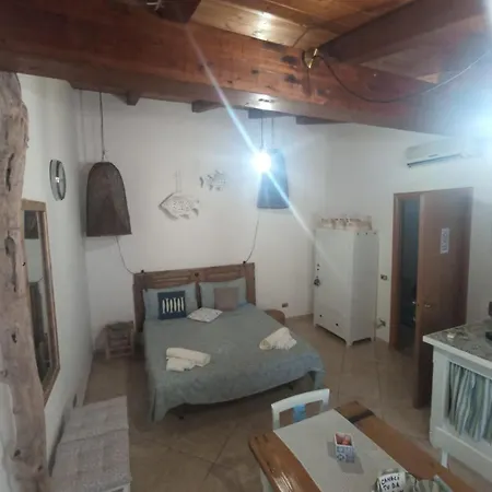 Apartment Monolocale Nel Borgo Antico Di Gaeta